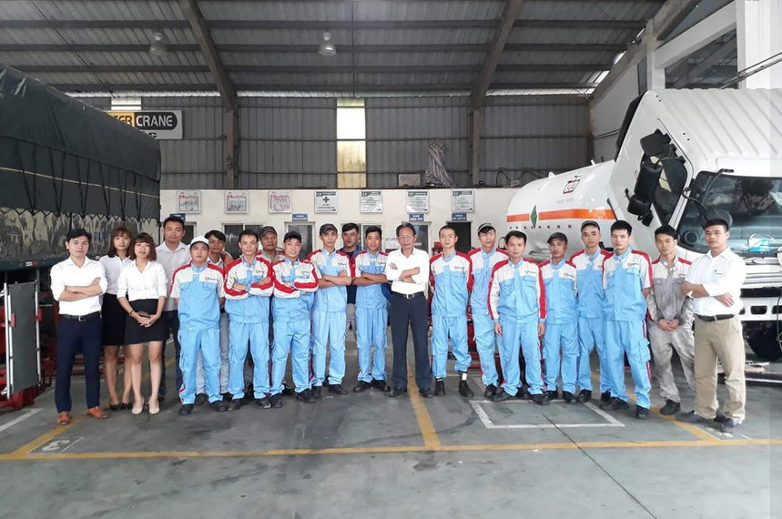 bảo dưỡng Hino tại xưởng